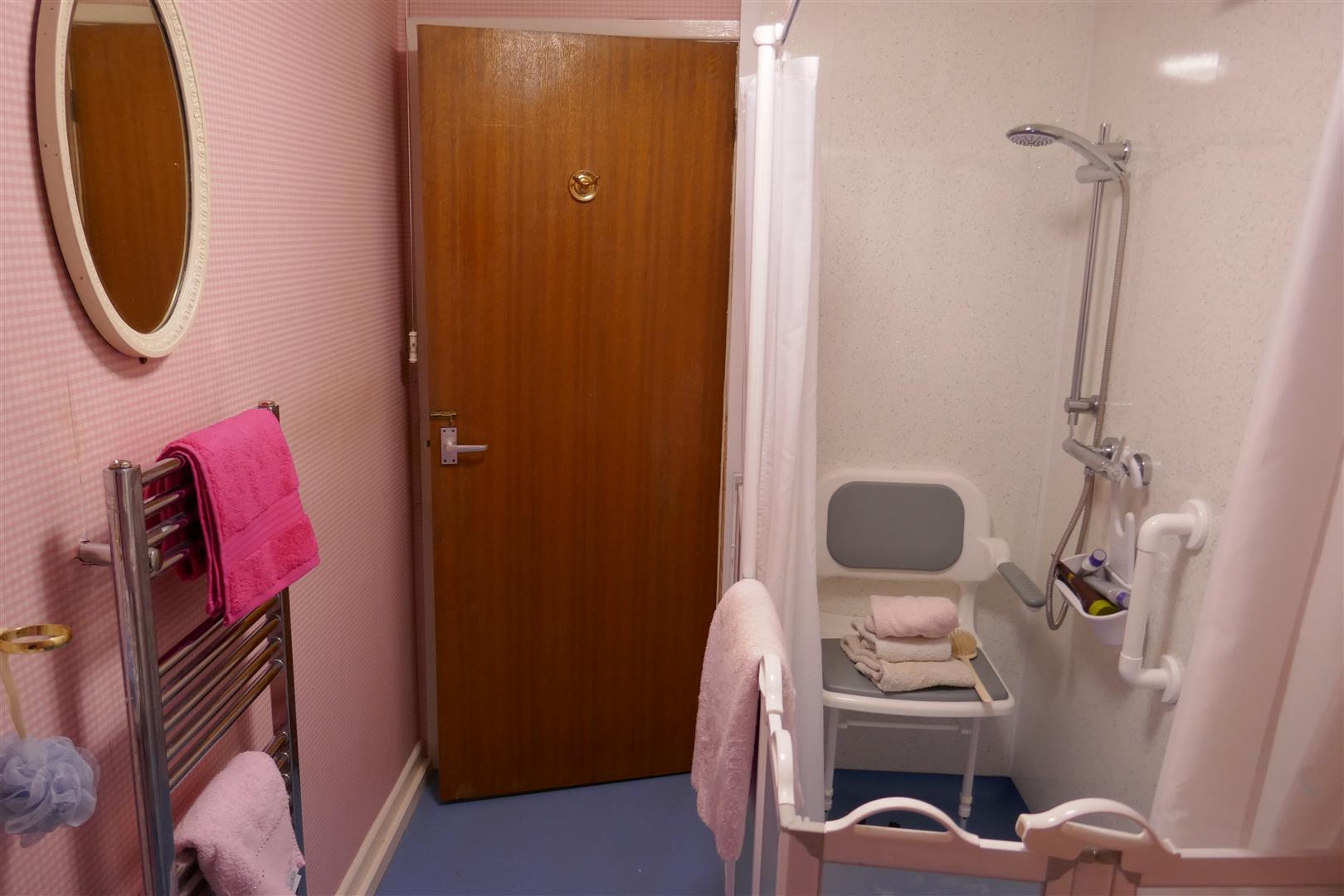 ANOTHER ROOM ASPECT